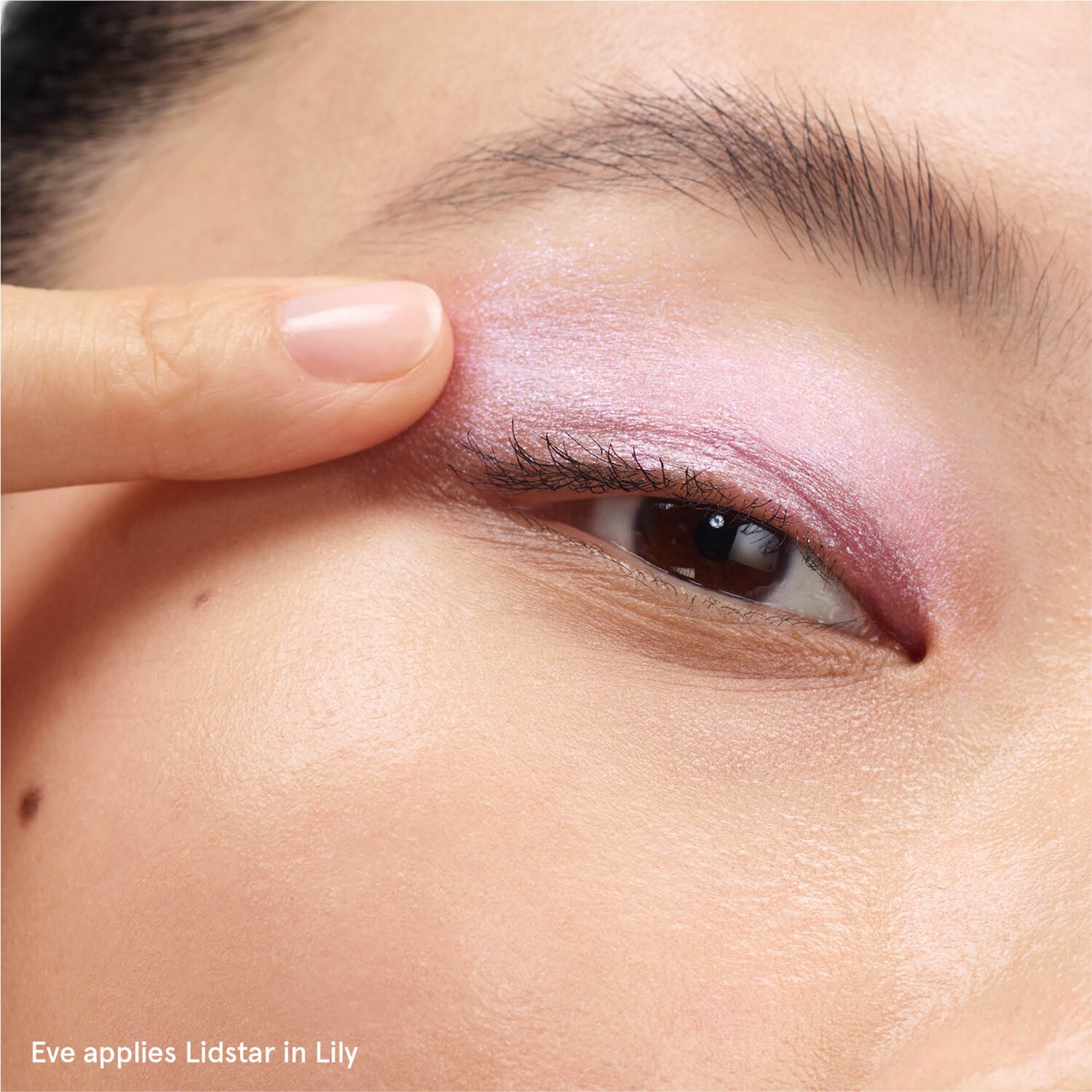 LIDSTAR LONG-WEARING SHIMMER CREAM EYESHADOW (SOMBRA DE OJOS)